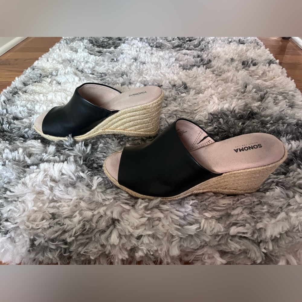 Sonoma Slip on Wedges - Picture 6 of 13